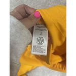 Athleta NWT  Ultimate Stash II Capri Legging Radiant Sunshine Xs ‎ Retail $99 Photo 8