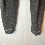 Kensie Gray Capri Joggerwith Tapered legs and Elastic Waistband Photo 3