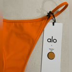 Alo Yoga NWT New Alo x Tropic of C Rio Exclusive Collaboration Bottom in Papaya Size XS Photo 3