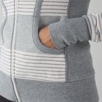 Lululemon Scuba Hoodie II Photo 9