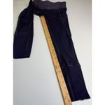 Lululemon  Athletica Purple Workout Leggings Size 4 Women's Activewear‎ Photo 2