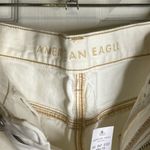 American Eagle AEO 90s Boyfriend Short NWT Cream Distressed Shorts Size 10 Photo 4