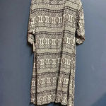 LuLaRoe NWT WO SIZE SMALL OPEN FRONT WATERFALL DUSTER BLACK CREAM GEO DESIGN Photo 6