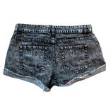 Forever 21  acid wash jean shorts Photo 1