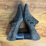 Munro  Annee Suede Heel Pump Size 8.5 N Narrow Taupe Gray Zipper Booties NEW‎ Photo 8