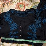 Free People  button crop v-neck 3/4 sleeve size missing see measurements preowned Photo 2