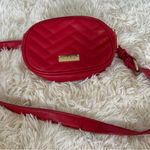 Bebe  Los Angeles Red Quilted Chevron Belt Bag Crossbody Fashion Purse‎ Photo 0
