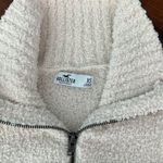 Hollister  Quarter Zip Never Worn Photo 1