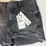 ZARA The Cut Off Shorts Black casual classic comfy chic summer beach Photo 4