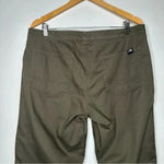 The North Face  Women’s Green Sandy Shores Organic Cotton Pants Size 14 Photo 7