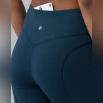 Lululemon Pushing Limits 7/8 Tight (Nulu 25")
Jaded Photo 3