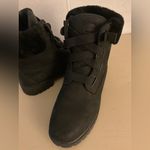 Timberland Women's Black leather fur trim waterproof combat Ankle Boots size 7 Photo 5