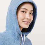 Lululemon So Sherpa Hooded Jacket Blue Medium Photo 10