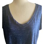 Torrid Navy blue heathered vneck tshirt, sort sleeves, great condition Photo 1