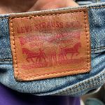 Levi's 721 High-Rise Skinny Jeans Photo 2