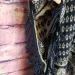 Umgee  NAVY PRINT HOODED FRINGE KNIT PONCHO M/L Photo 5