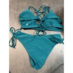 Green two piece swimwear size 6‎ A Photo 1