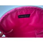 Nordstrom  Cosmetic Makeup Bag Silver Metallic Zipper Shell Shaped Travel Photo 2