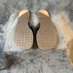 Lilly Pulitzer McKim Blue Patent Leather Flat Thong Sandals Size 10M Photo 5