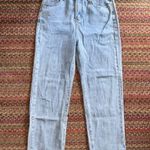 Romwe ANGEL POCKET LIGHT WASH STRAIGHT JEANS Photo 3