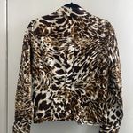 Jones New York  Signature button down, brown, white, tie long sleeve size medium Photo 4