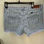 Wrangler Pinstripe High-Rise Vintage 3in Shorts Size 30 Photo 1