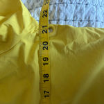 Hunter  Target Collab Bright Yellow Raincoat Size Medium EUC Photo 3