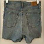 Levi's High Rise Jean Shorts Women's Sz 29 Blue Photo 1
