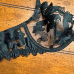 Victoria's Secret green floral‎ thin lace embroidered bra 34B insanely gorgeous Size undefined Photo 4