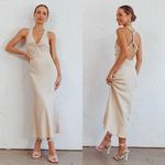 Here Comes the Sun NWT Selfie Leslie Coastal Charm Twist Back Midi Dress Oat Photo 1