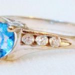 Womens 10K 10KT Solid White Gold Blue Topaz Heart Ring 2.2 Grams Size 6.75 Photo 4