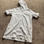 kim rogers  Beach Shortsleeve Hoodie SIZE L Photo 0