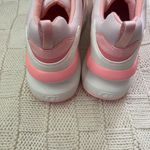 UGG Women's La Flex Sneaker Photo 6