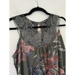 Lily White Green Floral Crochet Lace Tank Top Blouse Size Medium Photo 2