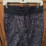 Athleta Trekkie North Printed Crop 23" Jogger, Size 2 Photo 2