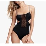 Victoria's Secret Women's Swimsuit Side Cutout Mesh One-Piece Size Large Photo 6