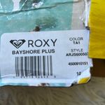 Roxy Women’s Bayshore plus Sneakers in taupe/white size 10 Photo 1