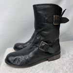 Steve Madden  Temmpt Black Leather Mid Rise Boots 8M moto back zipper Photo 8