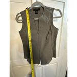 EXPRESS Women’s Stretch Full-Zip Vest – Gray Size 3/4 | Business Casual Workwear Photo 3