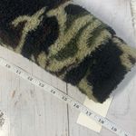 BLANK NYC Faux Sherpa Teddy Camo jacket Size Small Photo 9