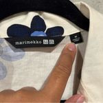 Uniqlo x Marimekko NWT Women’s Size Medium Floral Linen Blend Button Up Shirt Blue Photo 2