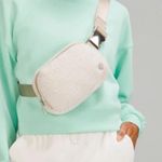 Lululemon  Wear Everywhere Sherpa Belt Bag Photo 0