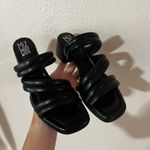 Miz Mooz Heeled Sandals Womens 38 NEW Black Oceania Padded Straps Modern Chic Photo 2