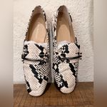 Enzo Angiolini  Women's
Snakeskin Loafers size 7 great condition Photo 4