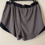 Under Armour Women's Play Up 3.0 Gym Shorts Moisture Wicking 3" 1344552 XXL GRAY Photo 2