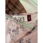 SO 🎈🎈🎈Womens short sleeve Pink  v-neck floral blouse, size Small (S) Photo 2