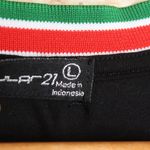 Popular 21 Super cute colored black crop top by Photo 3