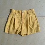 Vince  Women's Yellow High Waist Dress Shorts Size 6 Photo 1