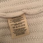 Anthropologie  white sweater Photo 3