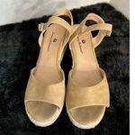 Tommy Bahama   Caisy Women's Espadrille Wedge Sandals Size 8 Tan Photo 0